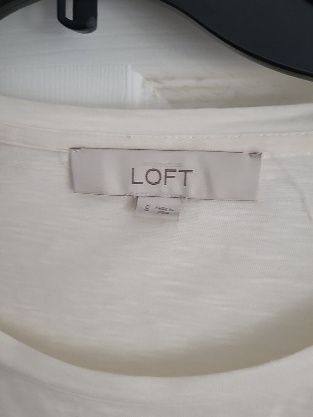 LOFT Ann Taylor Bundle Of 3 Shirts - Picture 5 of 7